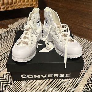 Converse Chuck Taylor All Star Lugged 2.0 High Top White/Egret/Black Sneakers